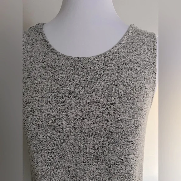 Old Navy Midi Knit Tank Dress - Picture 4 of 4